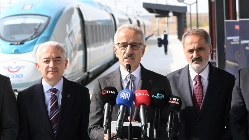 Çerkezköy-Kapıkule Demiryolu Hattı Yarın Hizmete Giriyor