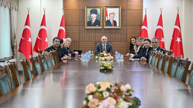 Diyarbakır Sur'da 16 Derslikli Yeni İlkokul İçin Protokol İmzalandı
