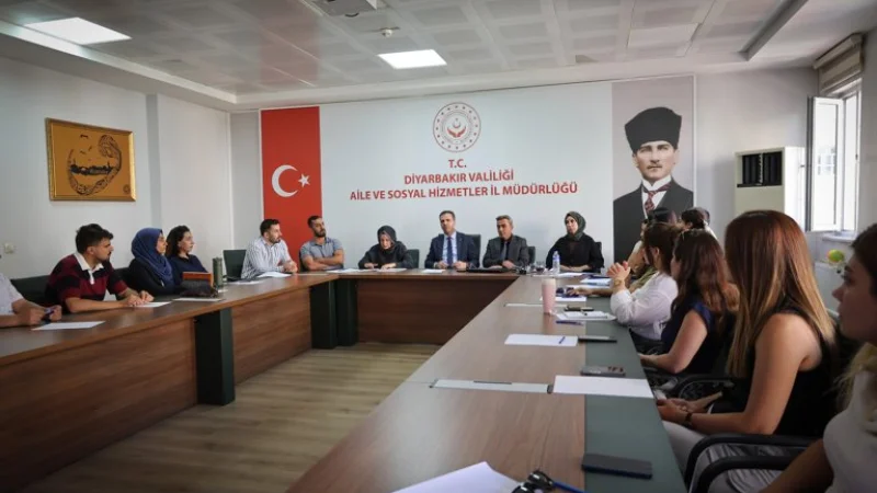 Diyarbakır'da Personele Afet ve Acil Durumlarda Psikososyal Destek Eğitimi