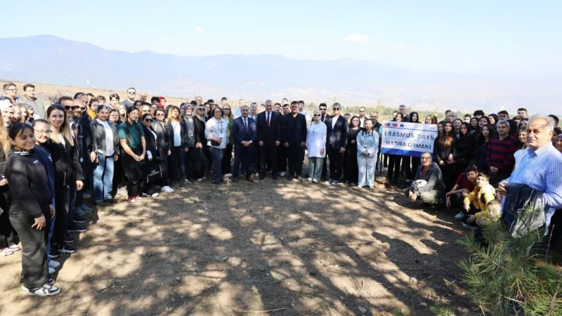 Karabük'te ErasmusDays Kapsamında 250 Fidan Toprakla Buluştu