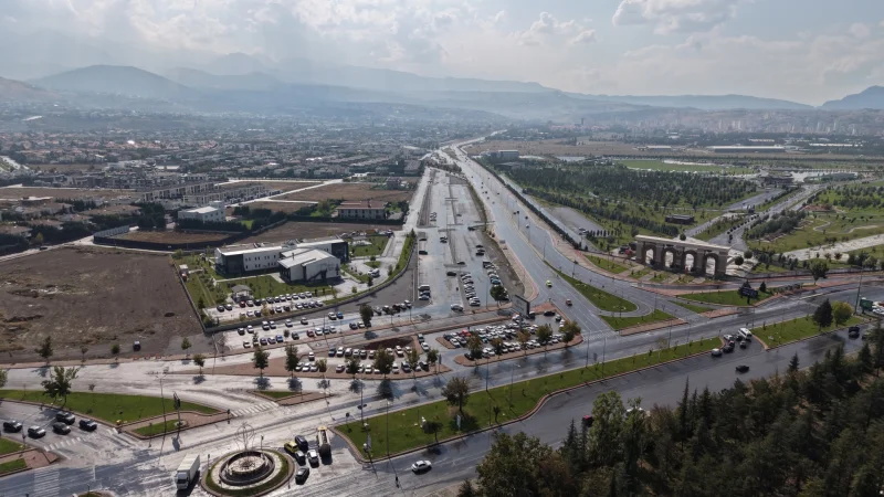 Kayseri'de Recep Tayyip Erdoğan Millet Bahçesi'ne 900 Araçlık Yeni Otopark