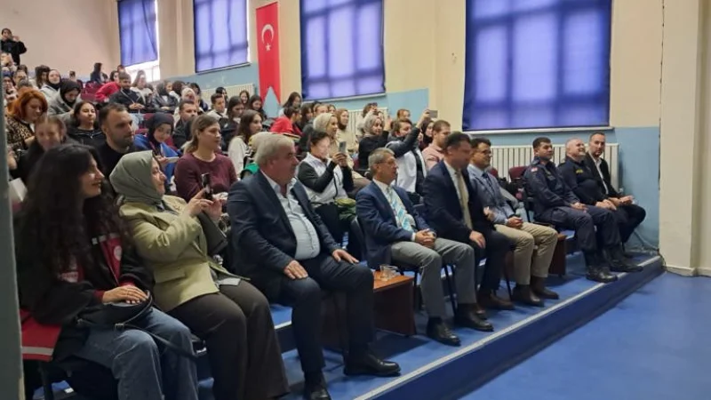 Kırklareli'nde Üniversite Öğrencilerine Yönelik Stressavar Kampüs Şenliği Düzenlendi