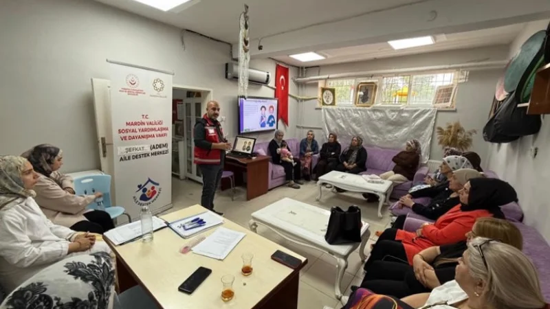 Mardin'de Kursiyerlere Yönelik Teknoloji Bağımlılığı Eğitimi Düzenlendi