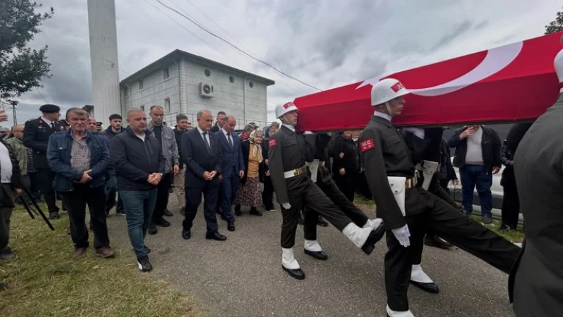 Ordu'da Kıbrıs Gazisi Cemil Aydın Askeri Törenle Son Yolculuğuna Uğurlandı
