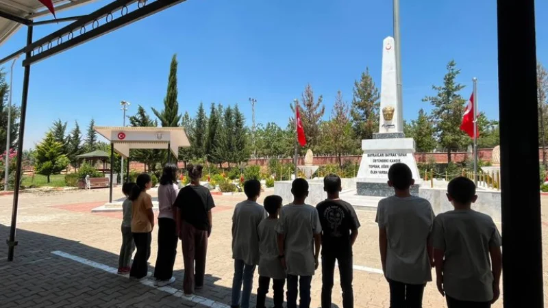 Şanlıurfa'da 15 Temmuz Şehitleri Kabirleri Başında Anıldı