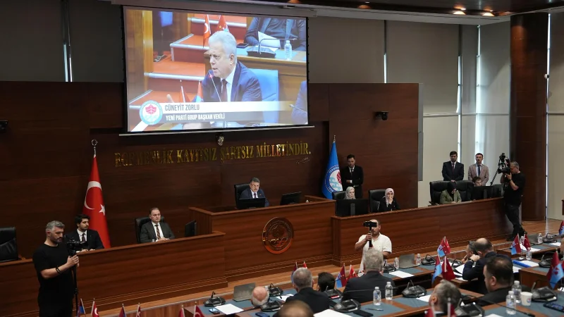 Trabzon Büyükşehir Belediye Meclisi'nde Ulaşım Zamları ve Projeler Tartışıldı