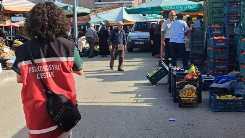 Yozgat'ta Pazar Yerinde Kadına Yönelik Şiddetle Mücadele Bilgilendirmesi