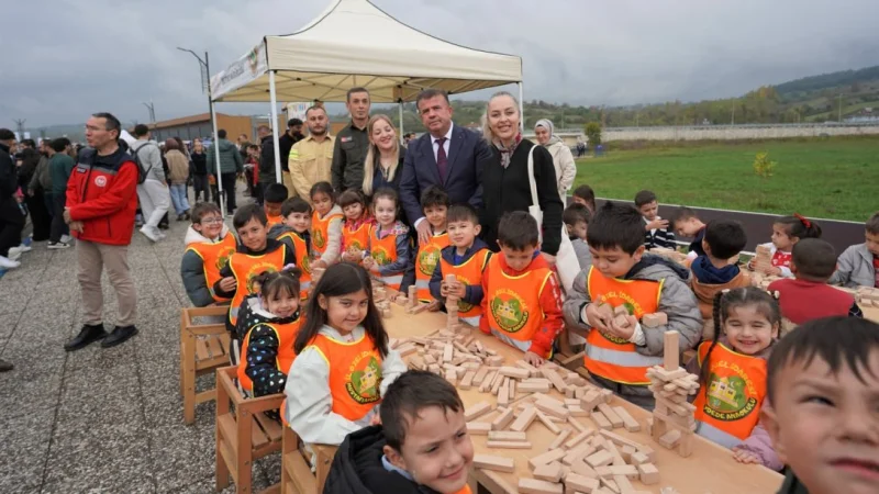 Bartın'da BilimFest Heyecanı: Öğrenciler Bilimle Buluşuyor