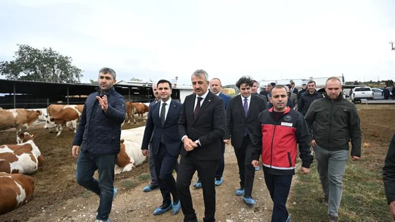 Edirne Valisi Yunus Sezer'den Lalapaşa'da Tarımsal Üretim Tesisine İnceleme