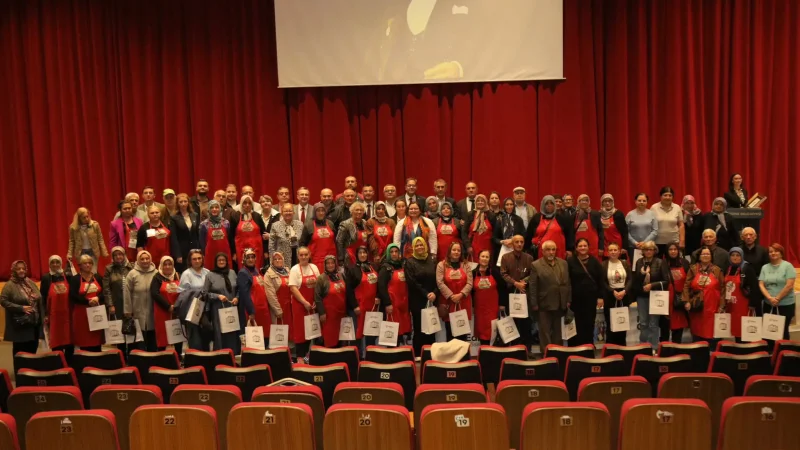 Edirne'de Kadın Üreticiler Dünya Kadın Çiftçiler Günü'nde Buluştu