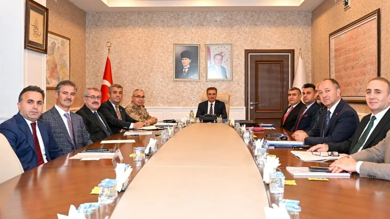 Erzurum'da Gençlerin Dijital Güvenliği Masaya Yatırıldı