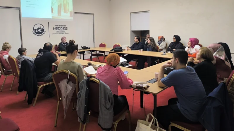 Fatih'te Duygusal Açlık ve Yeme Davranışları Ele Alındı