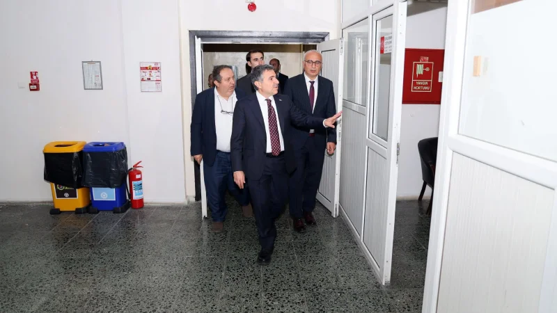 Gümüşhane Valisi Cevdet Atay'dan Sosyal Hizmet Merkezi'ne Denetim