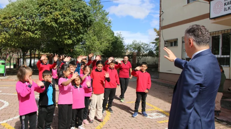 Kayseri'de 'Selam Size' Projesi ile Öğrenciler Arasında Bağlar Güçleniyor