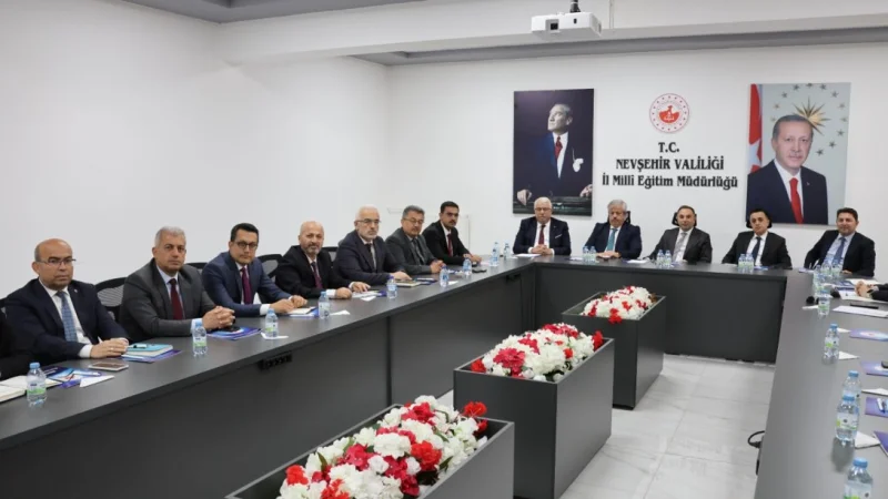 Nevşehir'de Bakanlık Müfettişleri ile Eğitim Değerlendirme Toplantısı