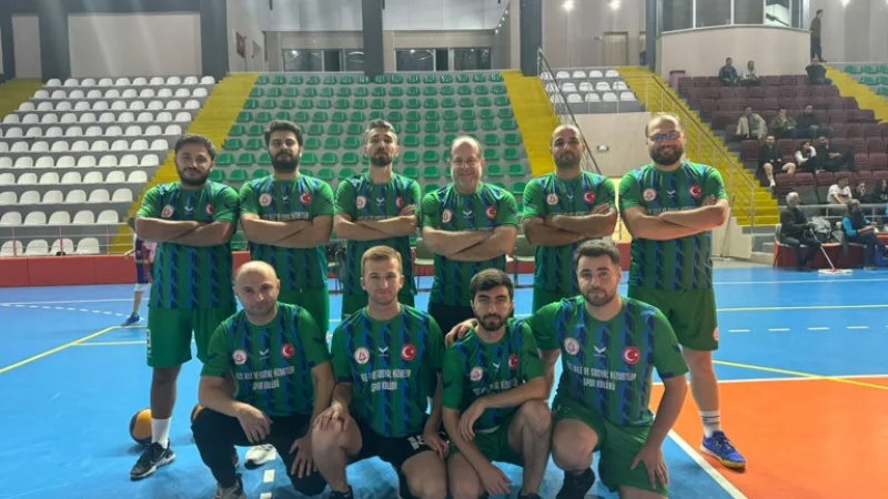 Rize Aile ve Sosyal Hizmetler İl Müdürlüğü 4. Kamu Spor Oyunları'nda Sahaya Çıktı