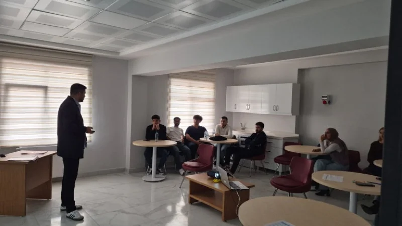 Sivas'ta Bakım Personeline Yönelik Mentörlük Eğitimi Düzenlendi