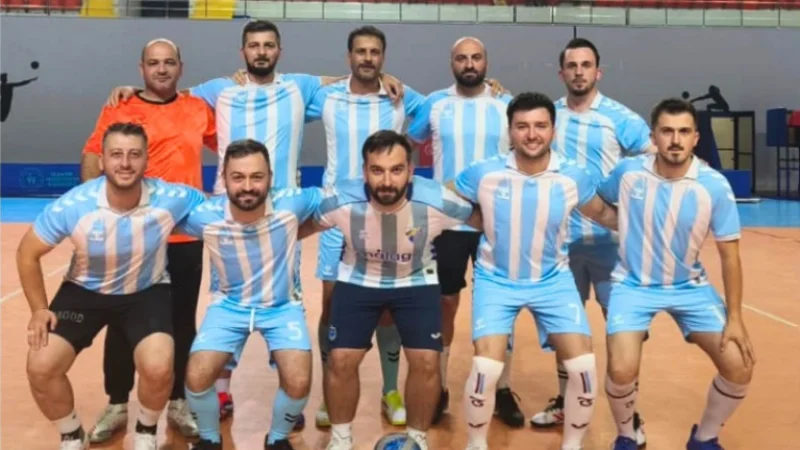 Trabzon'da Kamu Sporları Futsal Turnuvası Başladı: Trabzon Aile ve Sosyal Hizmetler İl Müdürlüğü Farklı Kazandı