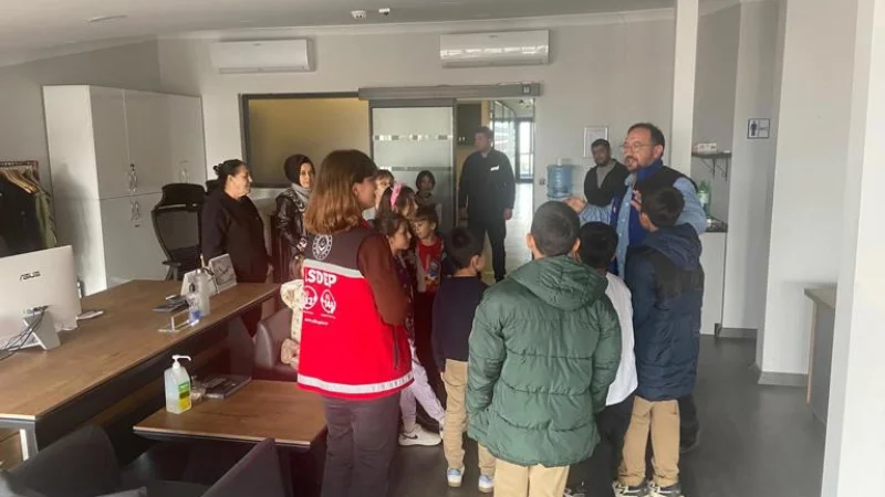 Uşak'ta Çocuklardan AFAD'a Bilinçlendirme Ziyareti