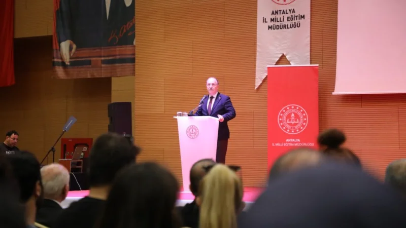 Antalya'da Güvenli Okul İklimi İçin Önleyici ve Destekleyici Çalışmalar Ele Alındı