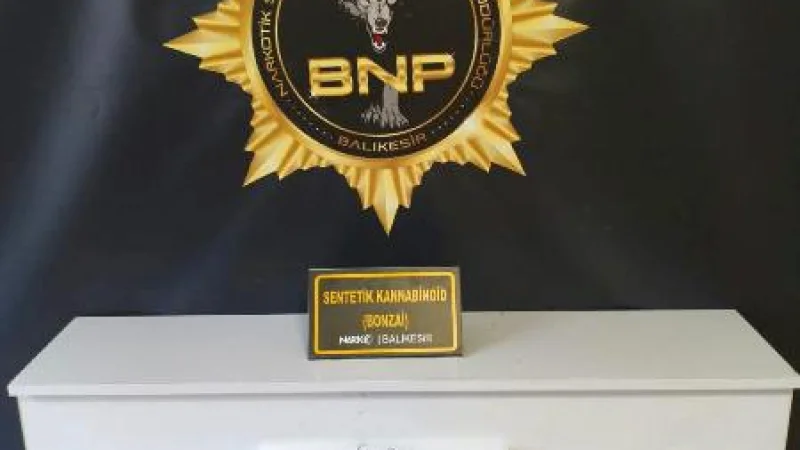 Balıkesir'de Uyuşturucu Operasyonu: 1 Kilogram Hammadde Ele Geçirildi