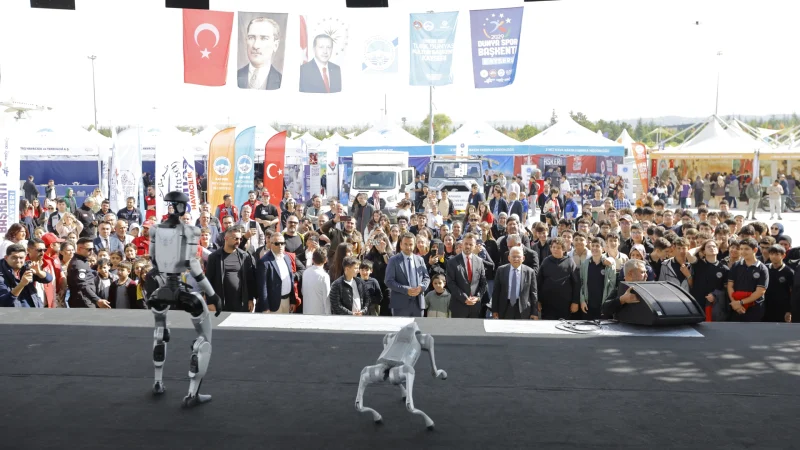 Kayseri'de 8. BİLİMFEST Kapılarını Açtı: Bilim ve Teknoloji Tutkunları Buluştu