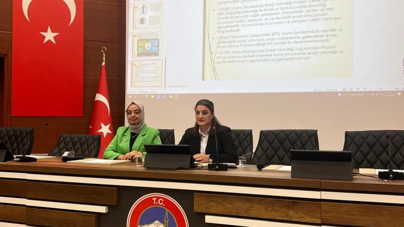 Kayseri'de Kamu Personeline 'Sıfır Atık ve Verimlilik' Eğitimi