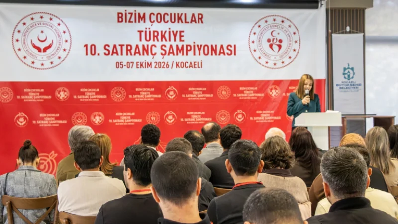 Kocaeli'de 'Bizim Çocuklar Türkiye 10. Satranç Şampiyonası' Heyecanı Başladı
