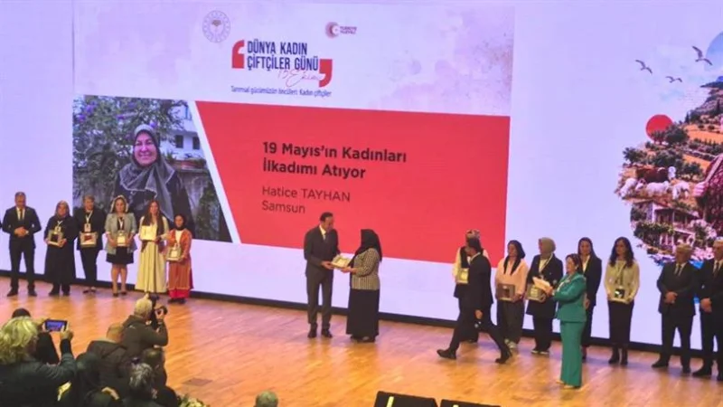 Samsun'da Kadın Üreticilerin Başarısı Bakanlık Ödülüyle Taçlandı