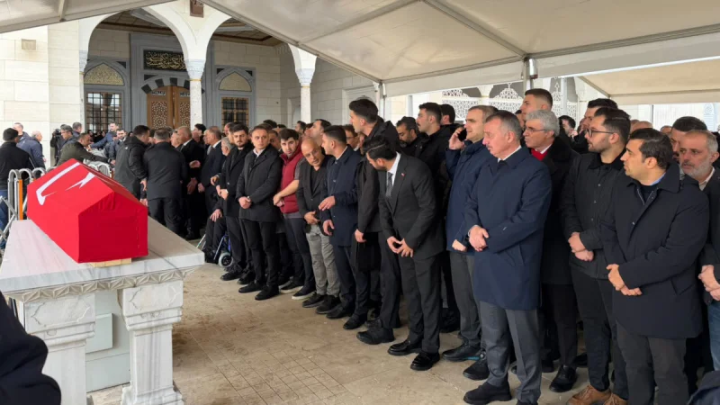 Trafik kazasında hayatını kaybeden Üsküdar Belediye Başkanvekili Gültekin son yolculuğuna uğurlandı