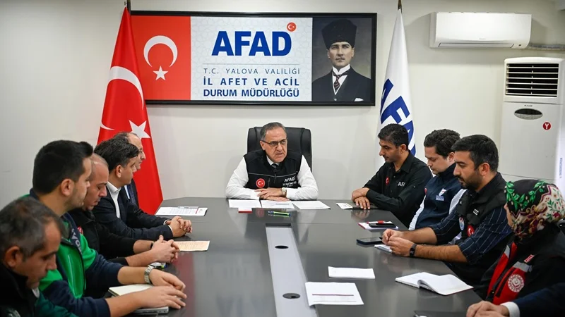 Yalova'da Sağanak Alarmı: 101 İhbar Alındı, 8 Kişi Kurtarıldı