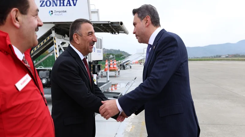 Enerji ve Tabii Kaynaklar Bakanı Bayraktar, Osman Gazi Platformu'nu Sakarya Gaz Sahası'na Uğurladı