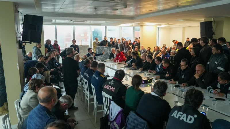İstanbul'da Sağanak Yağış Sonrası Ayazağa'da Afet Koordinasyon Toplantısı