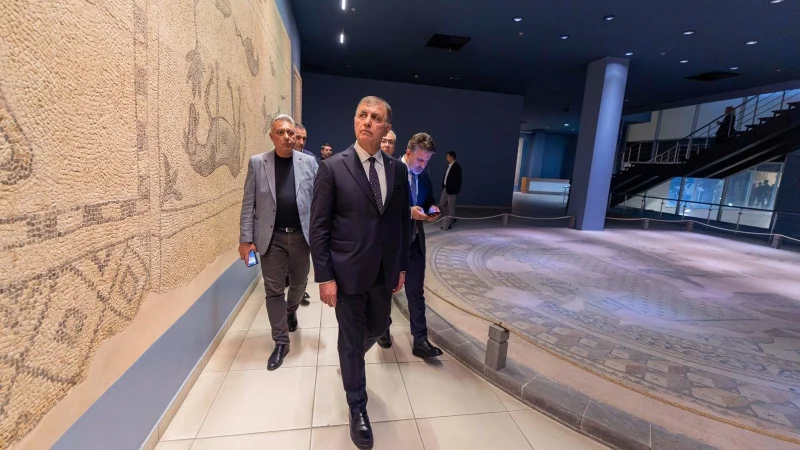 İzmir Büyükşehir Belediye Başkanı Cemil Tugay Gaziantep Müzelerini Ziyaret Etti