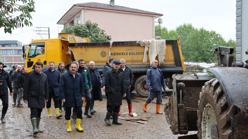 Kocaeli Valisi Aktaş'tan Başiskele'de Sel İncelemesi