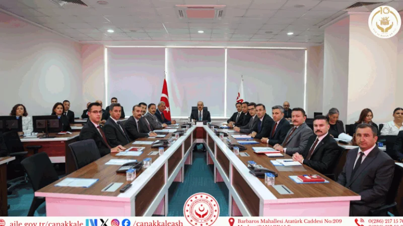 Çanakkale'de Sosyal Yardımlaşma ve Dayanışma Vakıfları Değerlendirme Toplantısı Düzenlendi