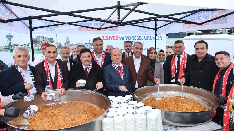 Sultangazi'de Kastamonu Rüzgarı Esti: Siyez ve Yöresel Ürünler Festivali Düzenlendi