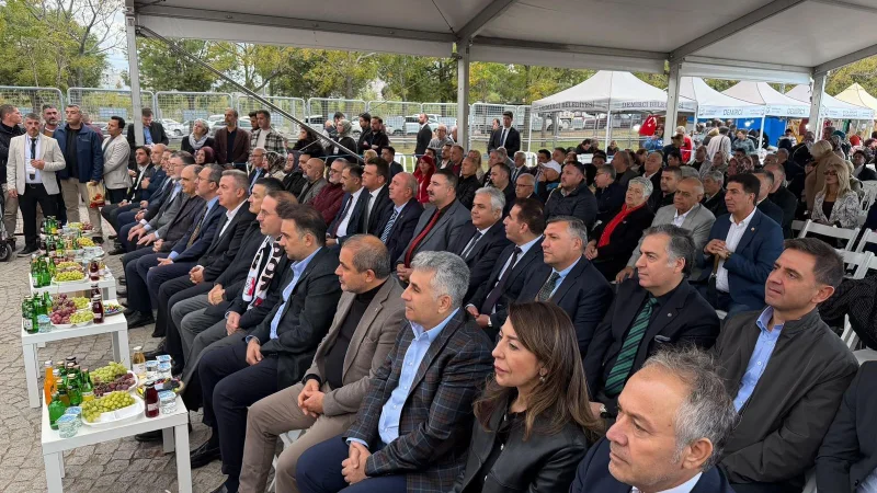 Turgutlu, İzmir'deki Manisa Kültür ve Sanat Festivali'nde Temsil Edildi