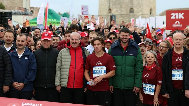 11. Uluslararası Gelibolu Maratonu 3 Bin Sporcunun Katılımıyla Düzenlendi