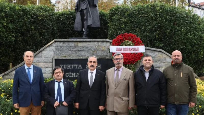 Adalar'da 19 Ekim Muhtarlar Günü Törenle Kutlandı