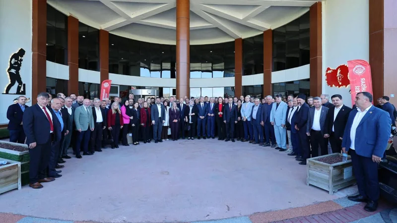 Afyonkarahisar Valisi Aktaş: Muhtarlarımız Kamu Hizmetinde En Önemli Paydaşlarımızdır