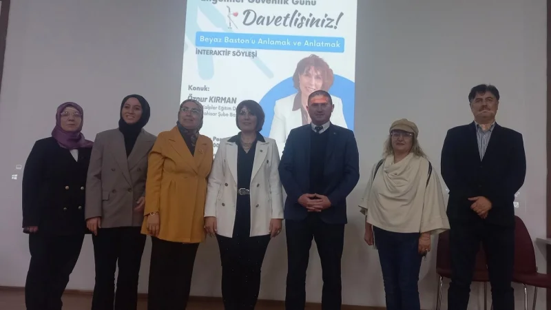 Afyonkarahisar'da Dünya Beyaz Baston Günü Kapsamında Söyleşi Düzenlendi