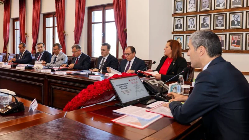 Afyonkarahisar'da Eğitim Güvenliği Yürütme Kurulu Toplantısı Düzenlendi
