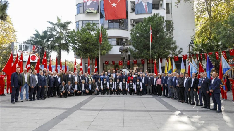 Akçaabat’ta 19 Ekim Muhtarlar Günü Törenle Kutlandı