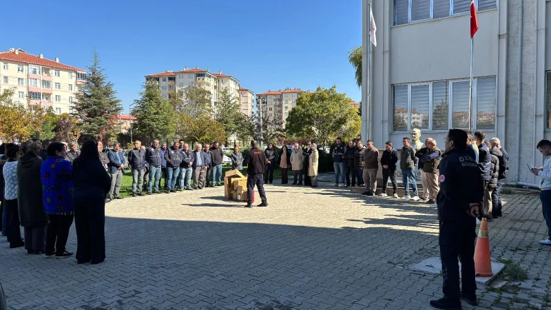 Aksaray İl ÇŞB Müdürlüğünde Yangın Eğitimi ve Tatbikatı Gerçekleştirildi