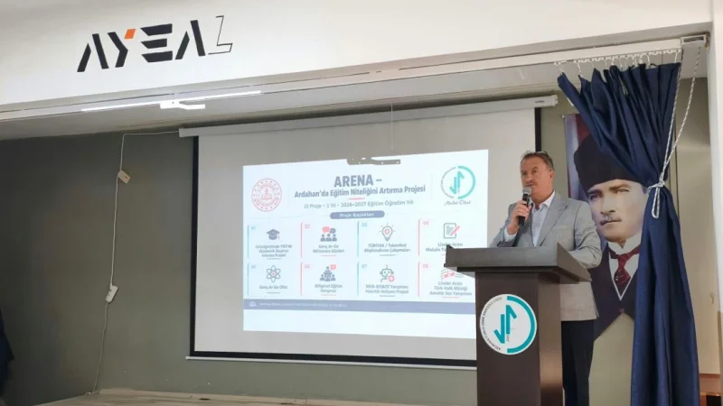 Ardahan'da Okul-Aile Birliği Toplantısı Gerçekleştirildi: Velilere Ortak Sorumluluk Çağrısı
