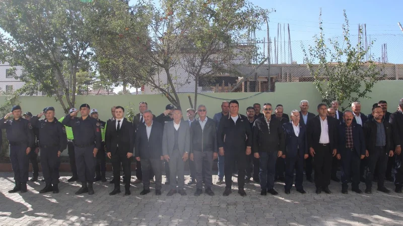 Artova'da 19 Ekim Muhtarlar Günü Törenle Kutlandı
