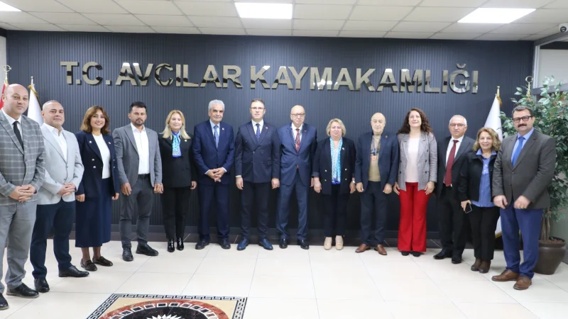 Avcılar'da 19 Ekim Muhtarlar Günü Dolayısıyla Program Düzenlendi