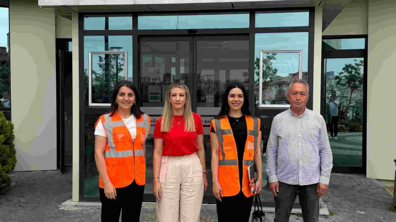 Bağcılar'da Açık Kapı Birimi'nden Dezavantajlı Gruplara Yönelik Bilgilendirme Faaliyetleri