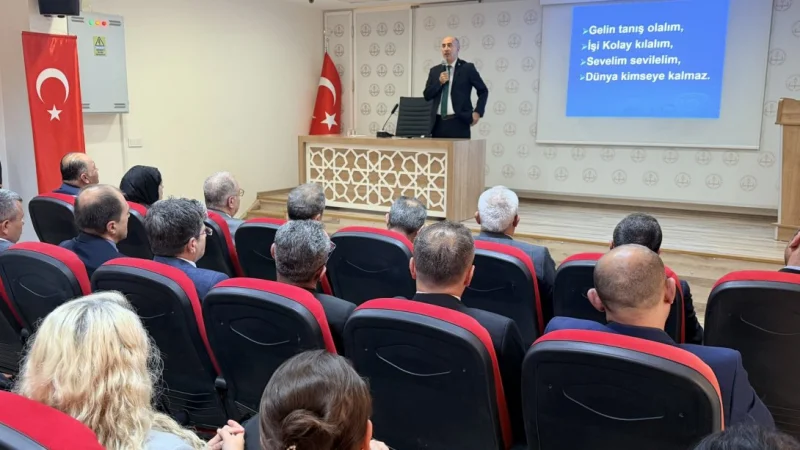 Burdur'da Eğitim Süreçleri Değerlendirme Toplantısı Düzenlendi